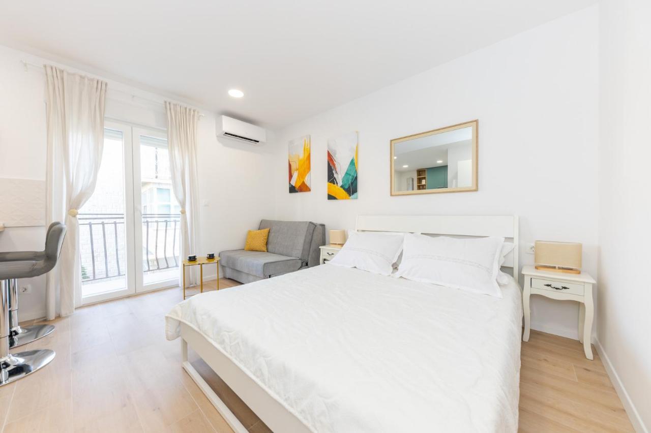Breeze Apartment