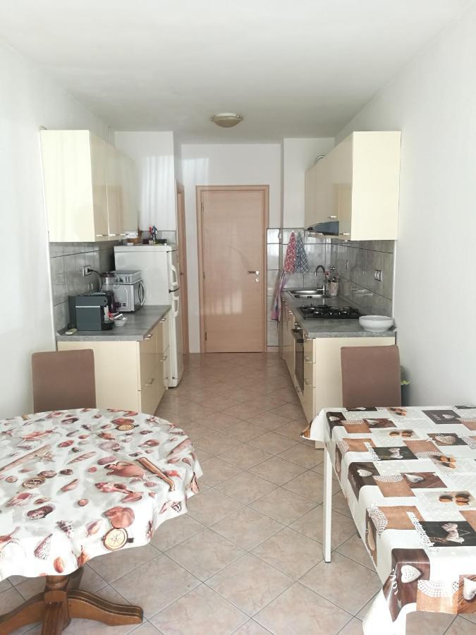 Privatunterkunft And Cozy Two Single Bed *