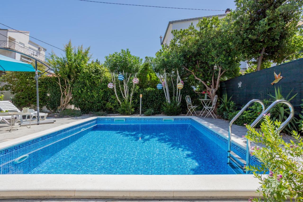 Apartment Dalmatian 230m2 With Pool And Garden Near The Old Town For Families *