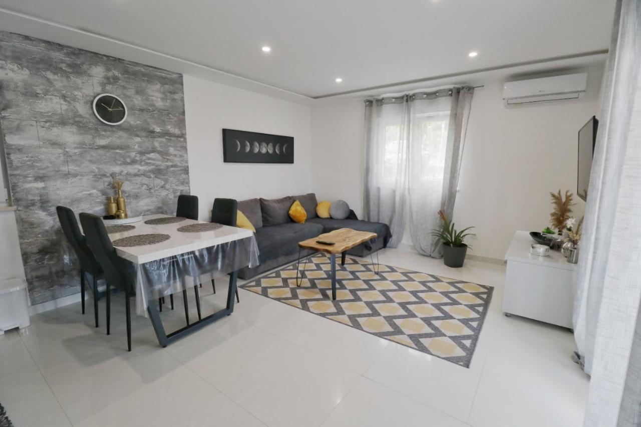 Casa Bella