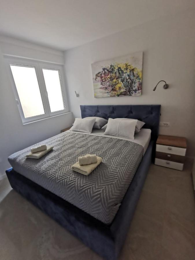Apartment Lux
