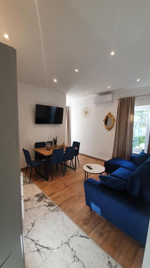 Apartment Jadran Split
