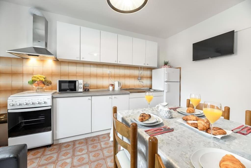 Apartman Aspalathos Apartment