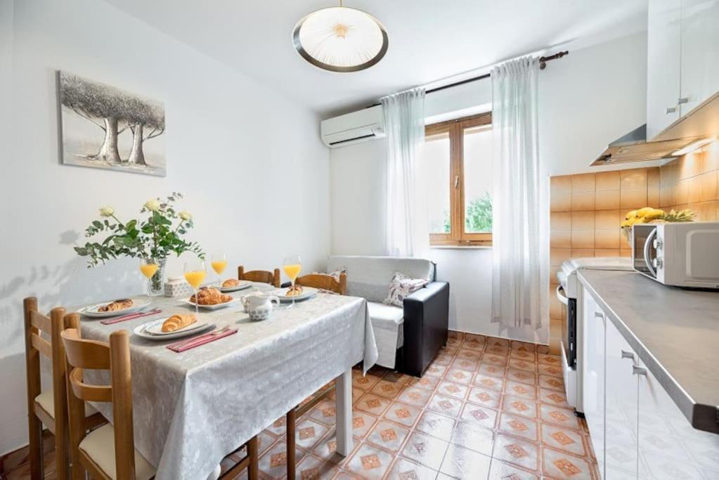Apartman Aspalathos Apartment