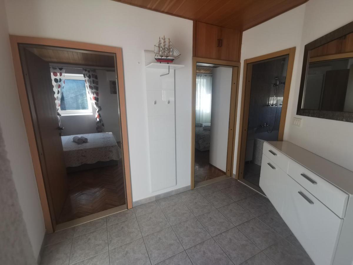 Apartment Delminium