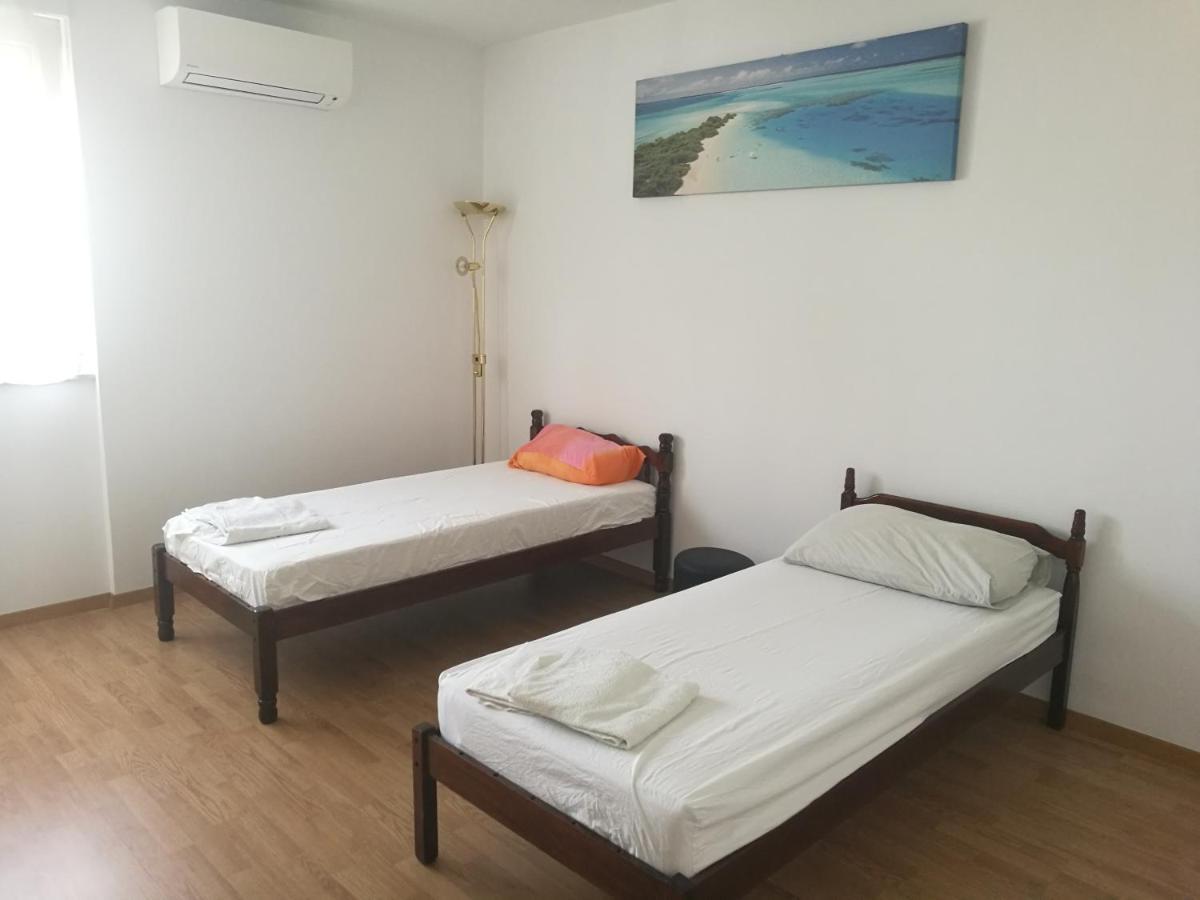 And Cozy Two Single Bed Privatunterkunft