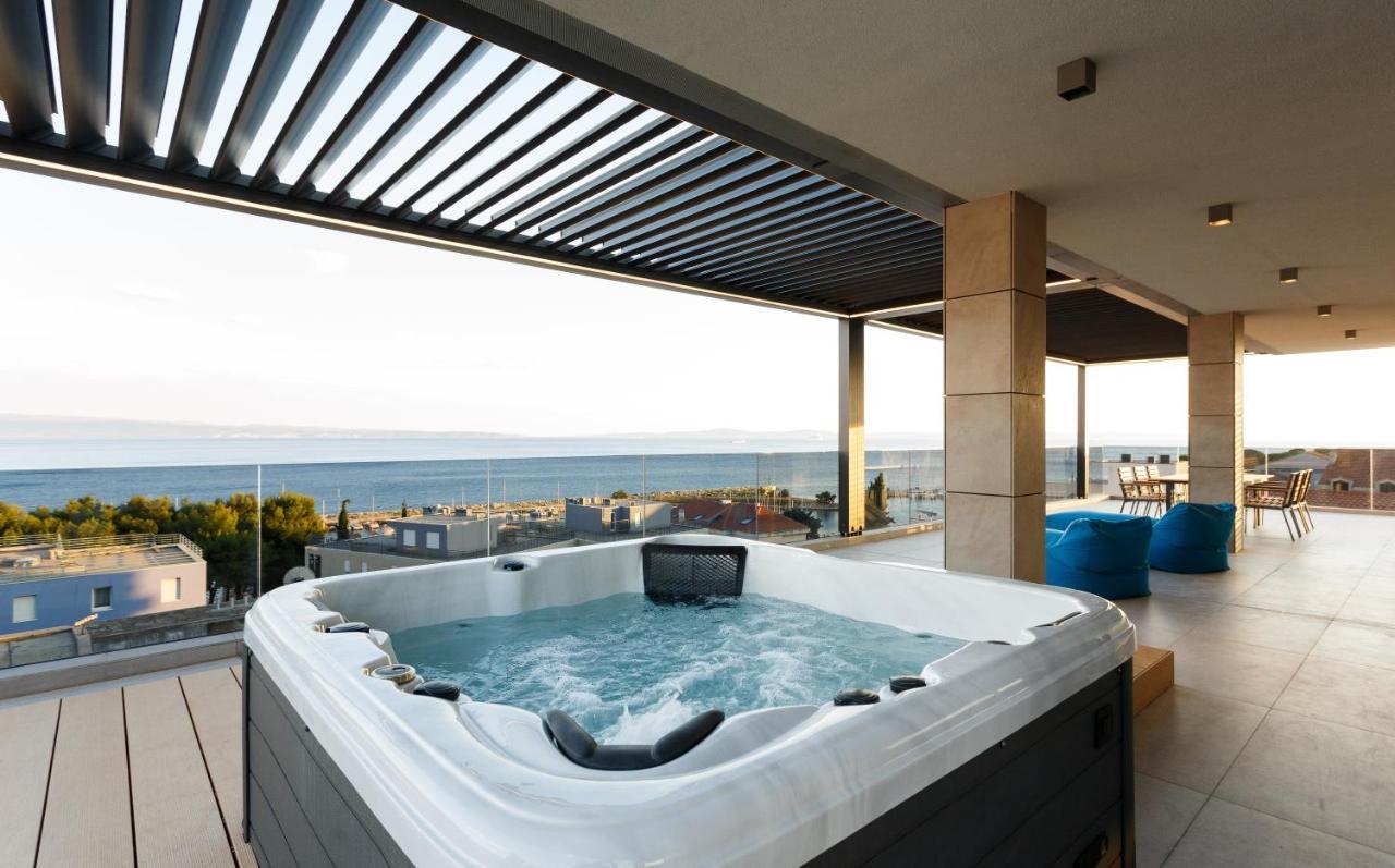 Luxury Penthouse V Apartment