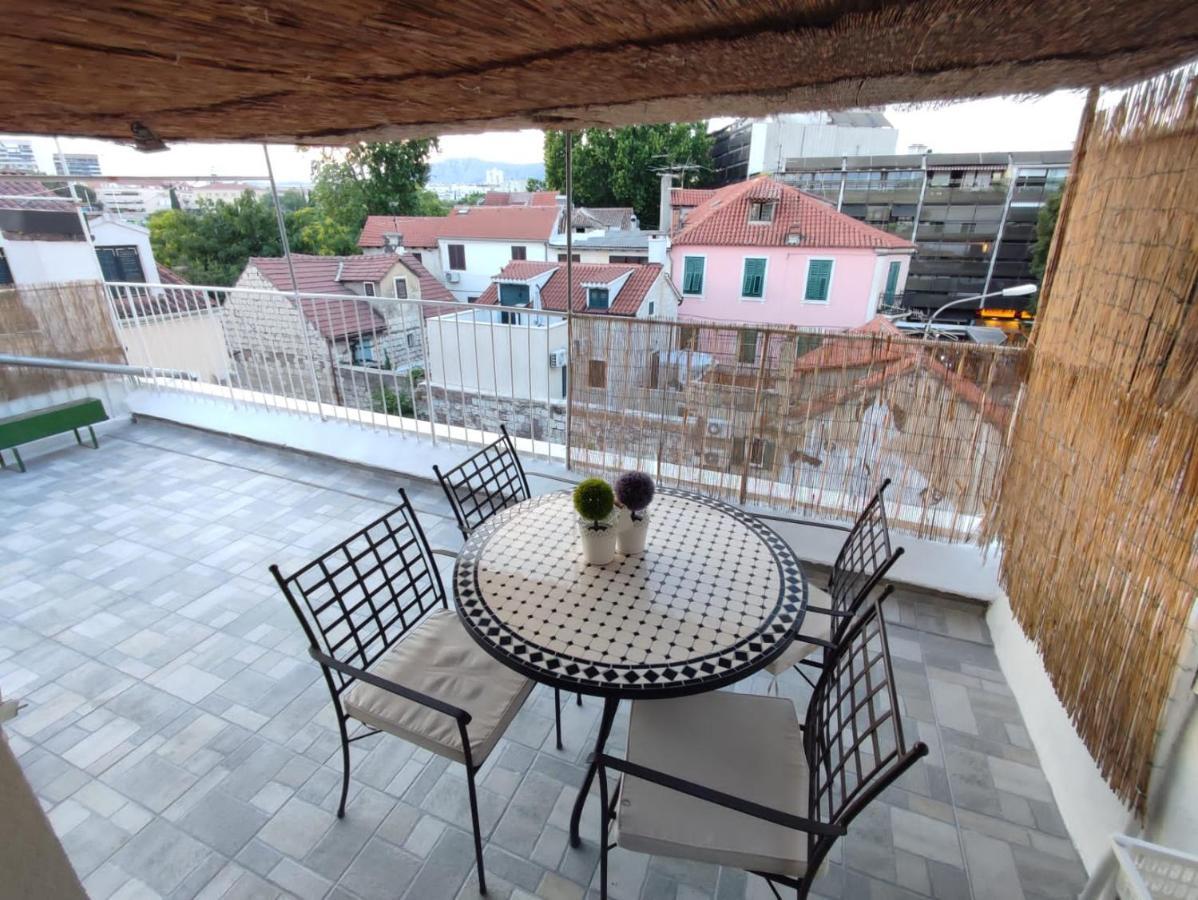 R&e Apartment