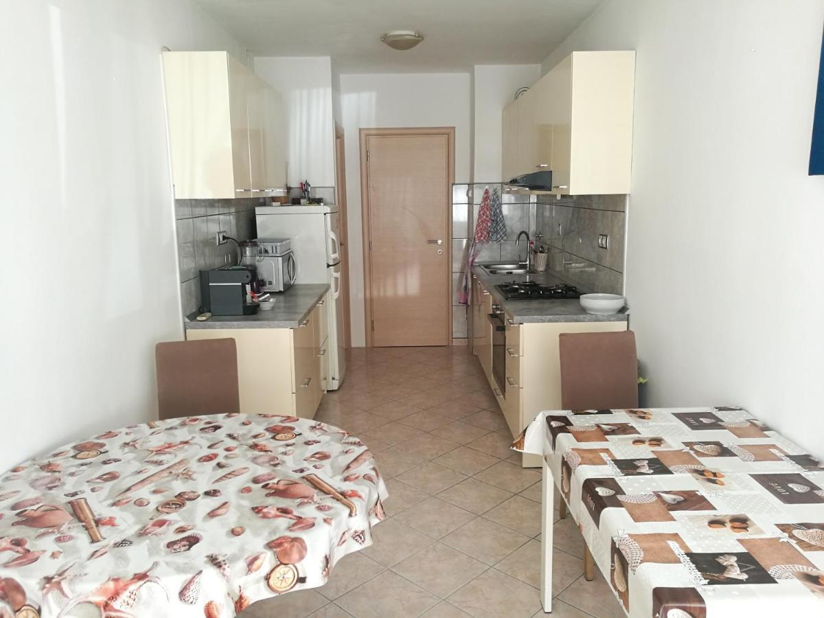 Pretty Big Double Bed With Balcony Hospedagem domiciliar *