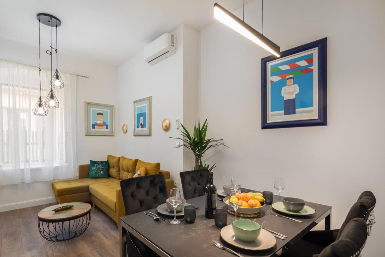 Apartment Luxury Toni *