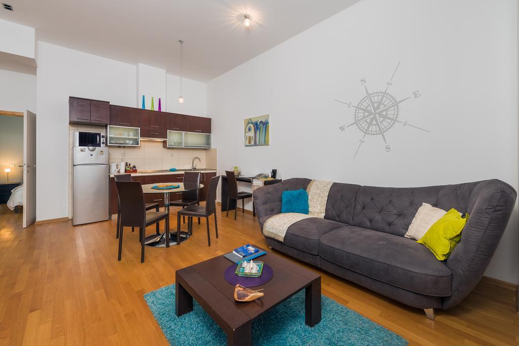 Guest house Riva Apartments 4*