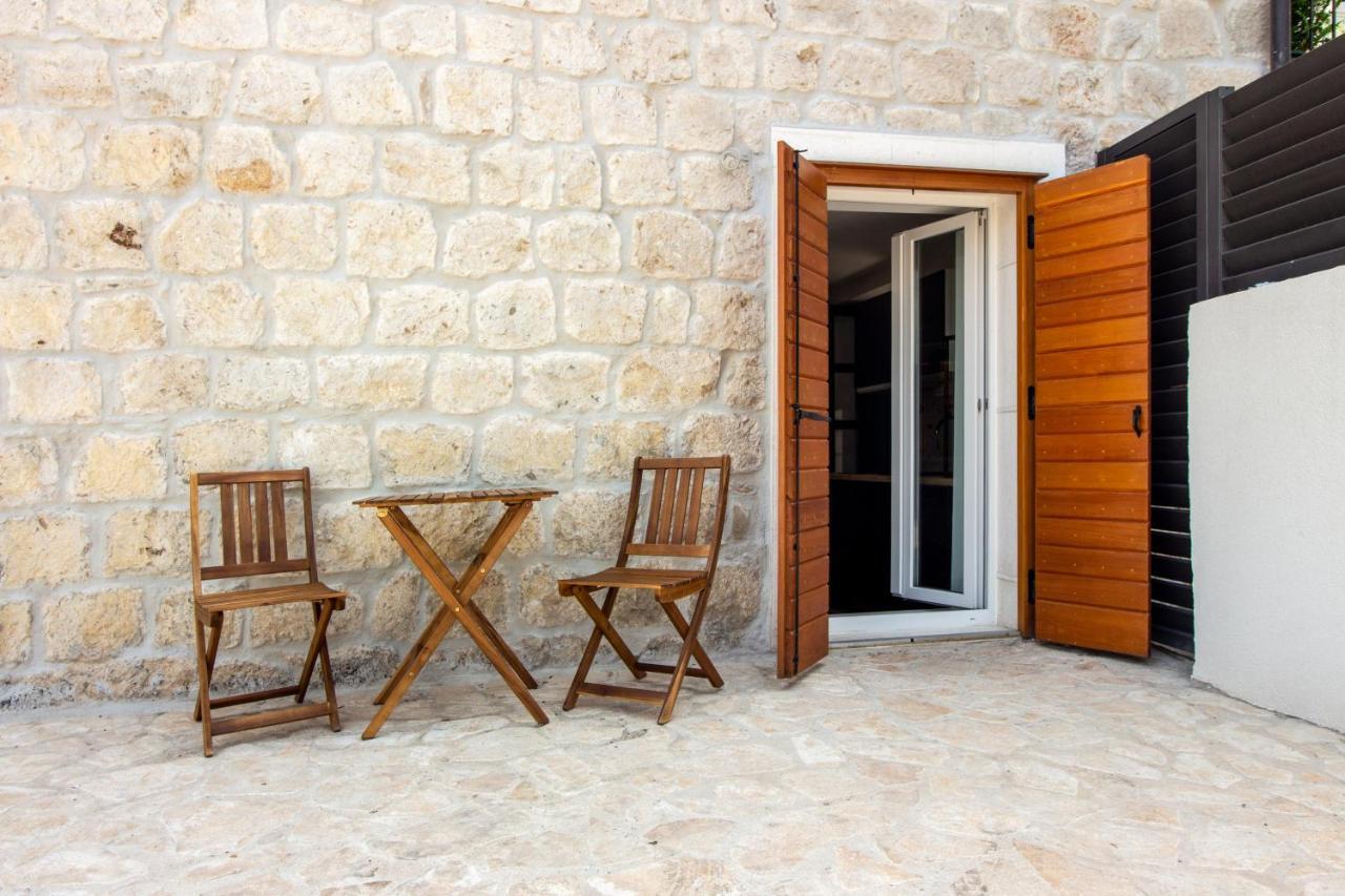 Maki Stone House - Parking On Request ! Apartment Split