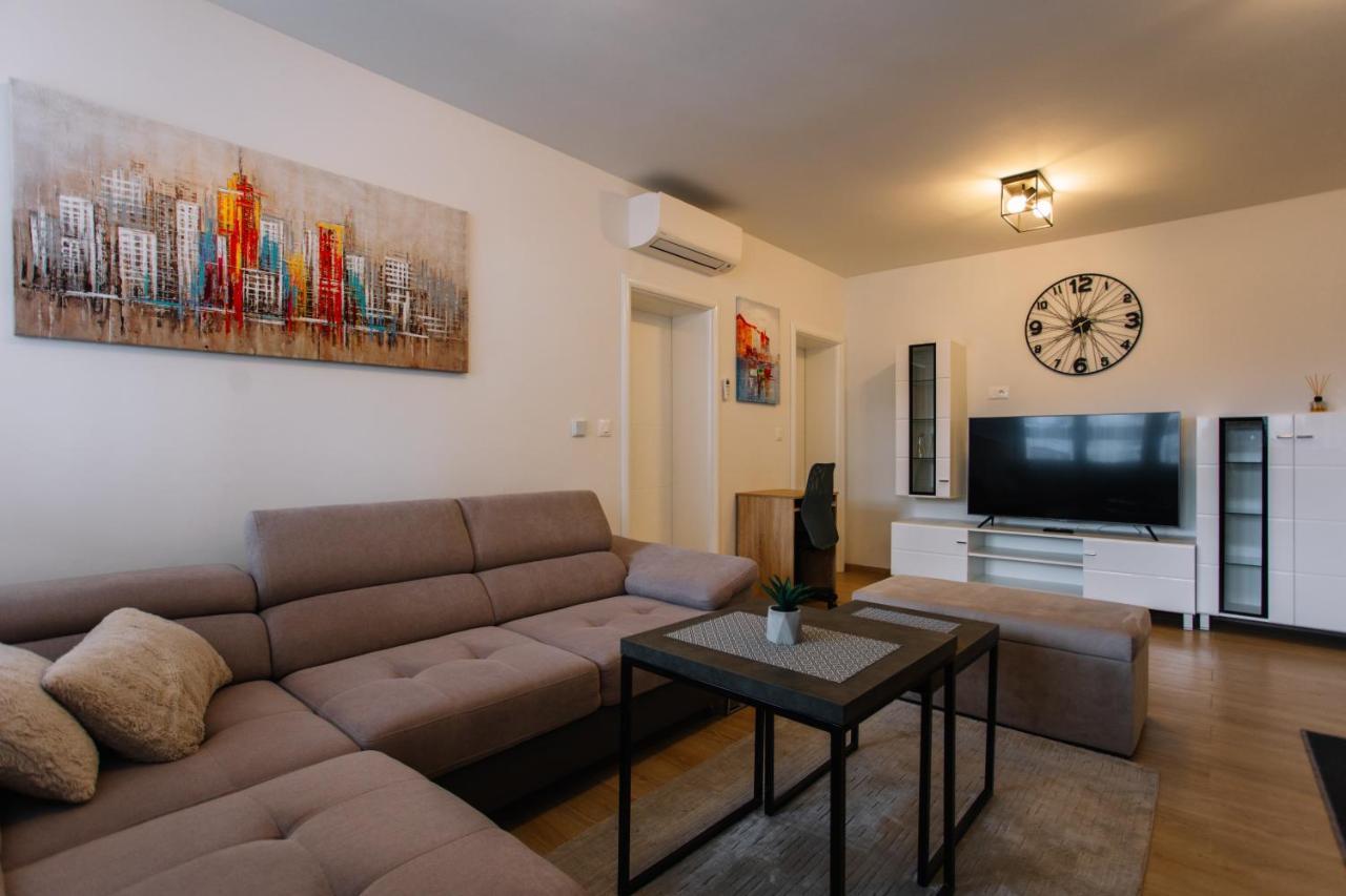 Apartment Adriatico Split