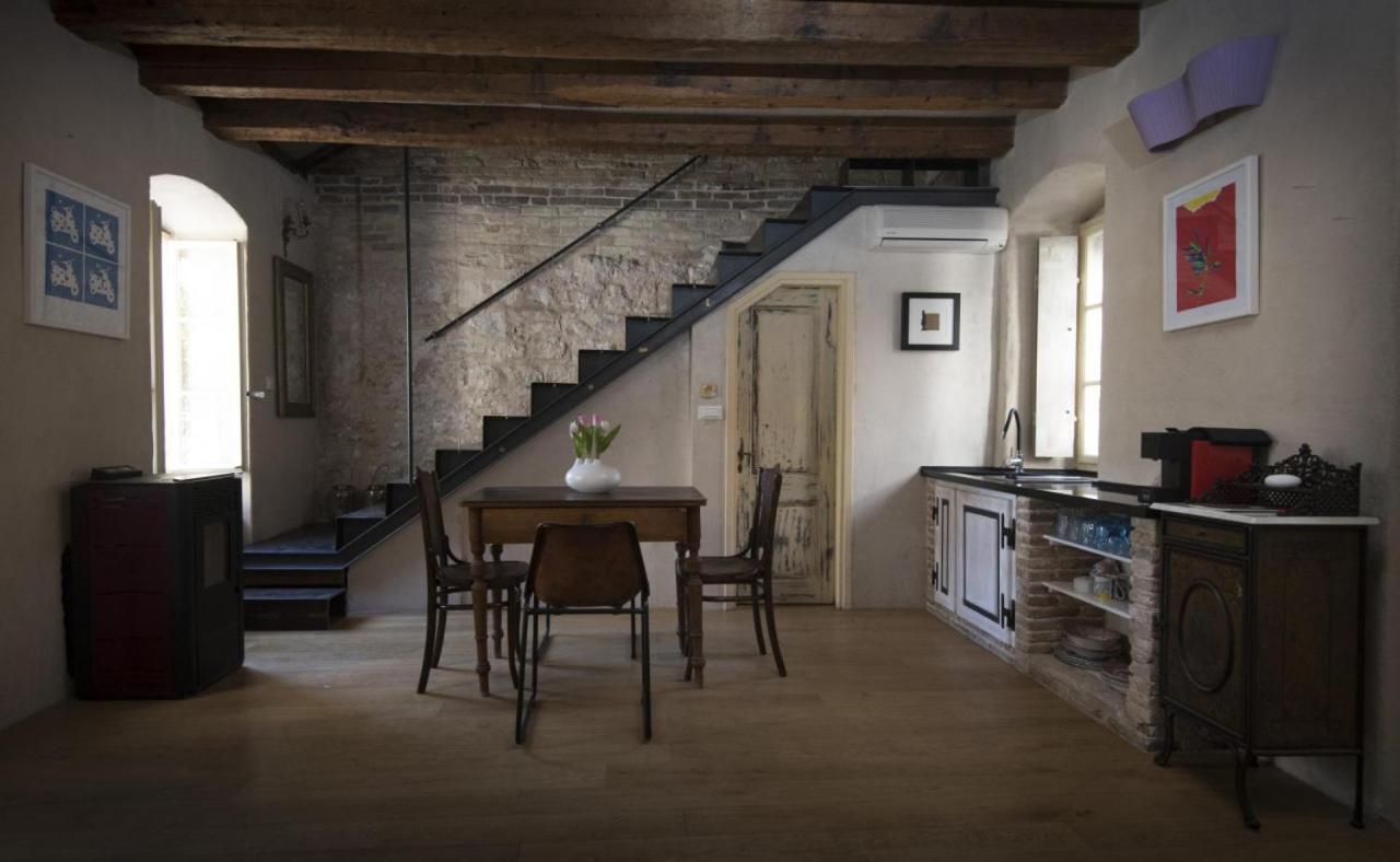 La Divine- Captured By History Inside Palace Loft Apartamento *