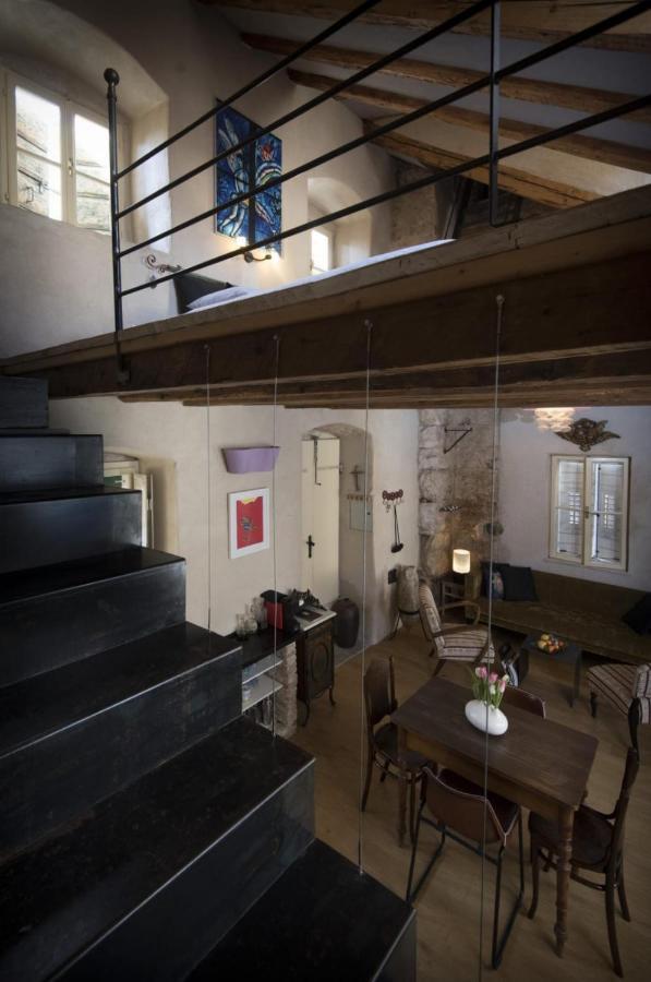 La Divine- Captured By History Inside Palace Loft * Split