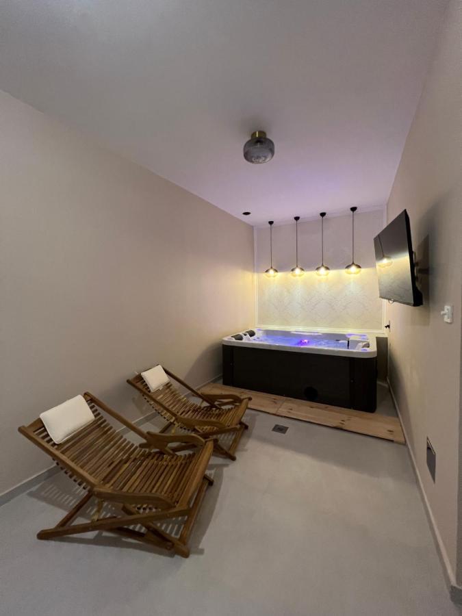 Apartment Place
