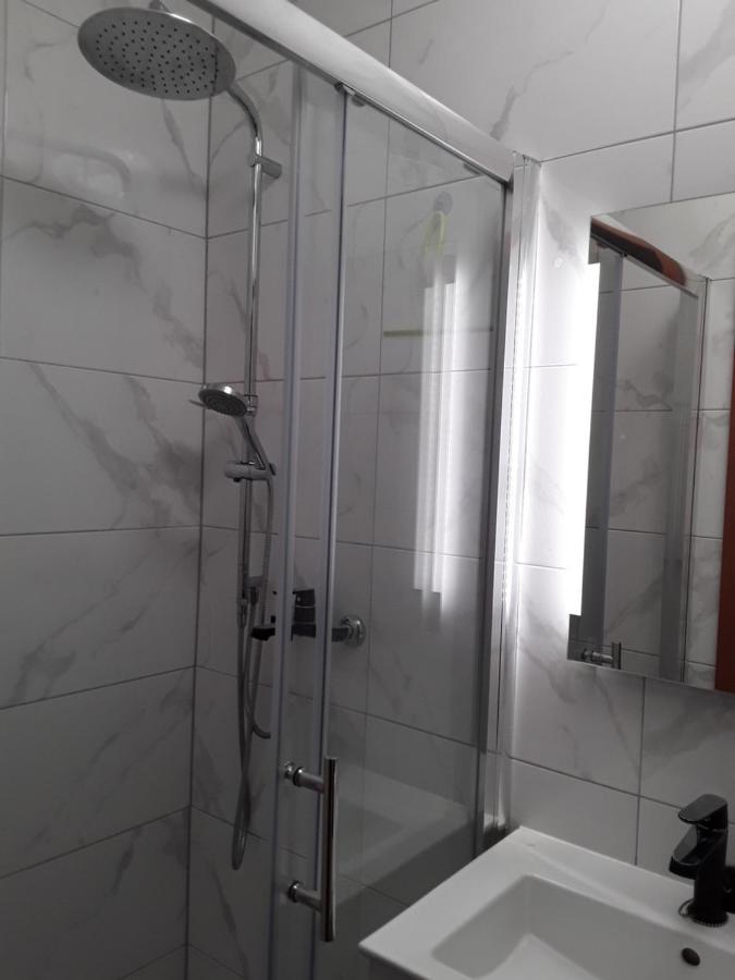 Appartement Marimar, Beachfront 1st Row *