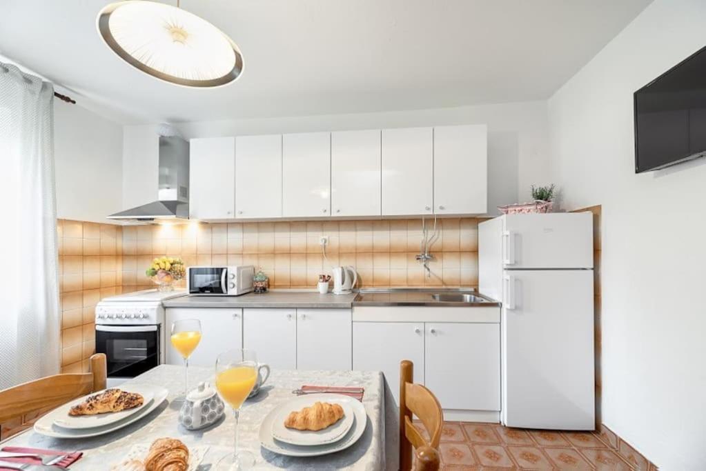 Apartman Aspalathos Apartment Split