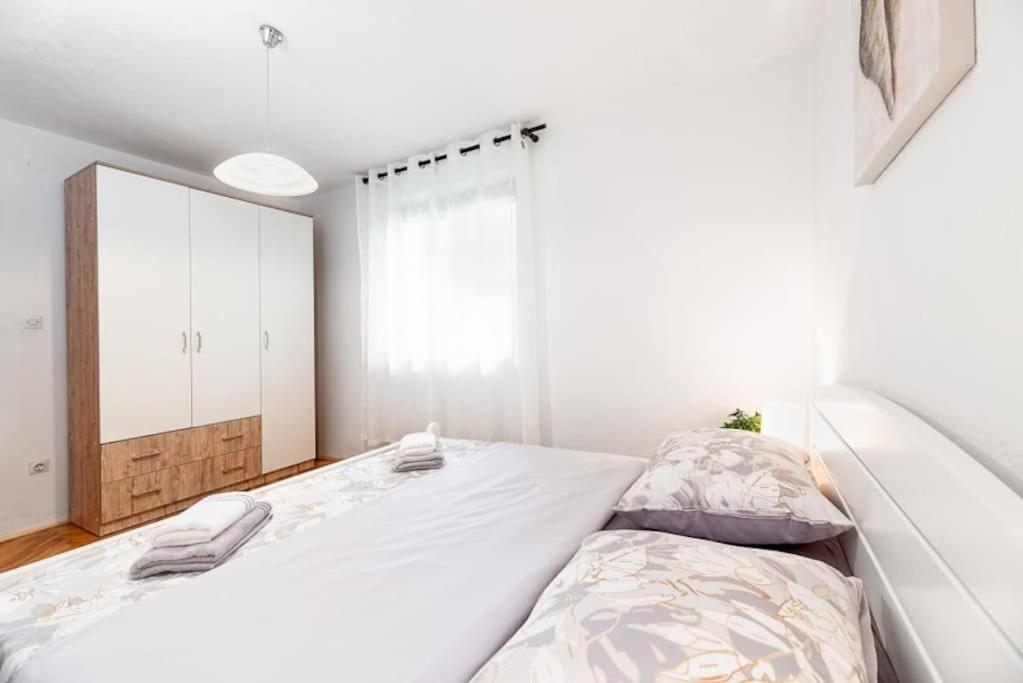 Apartment Apartman Aspalathos Split