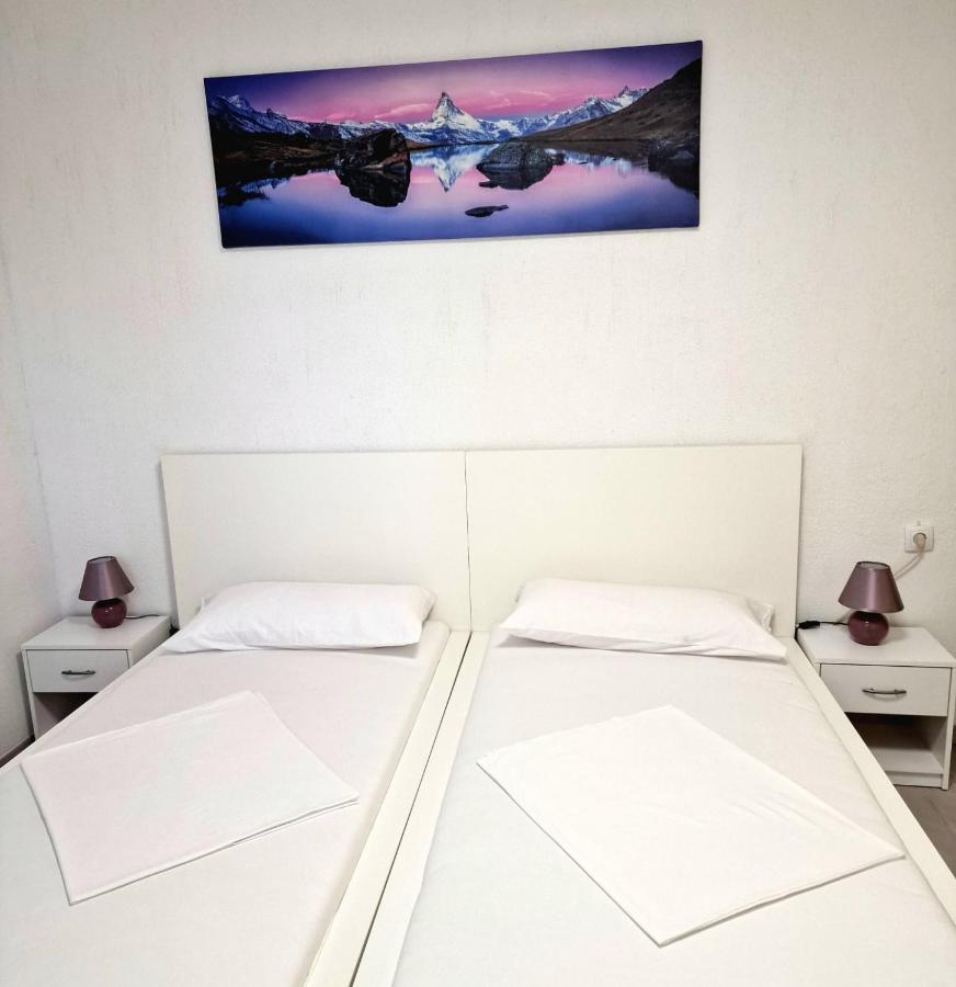 Split Apartment Apartment Split