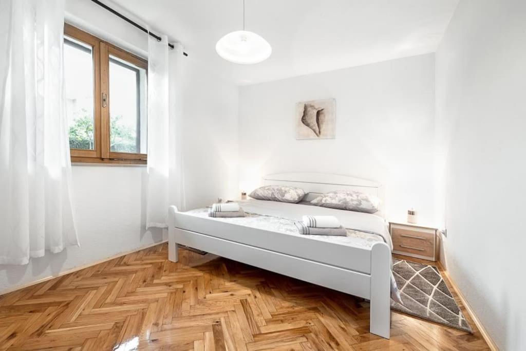 Appartement Apartman Aspalathos *