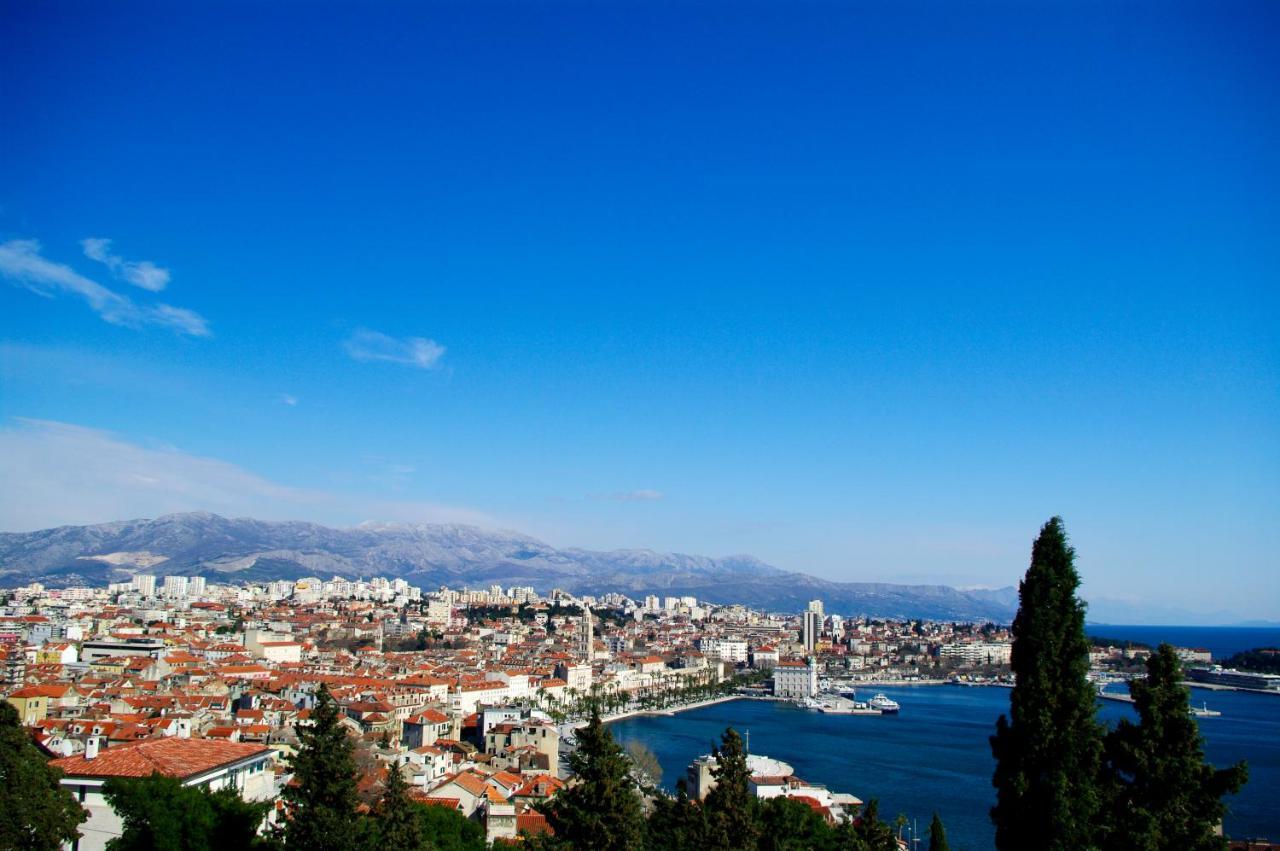 Apartment Dijana 3 Split