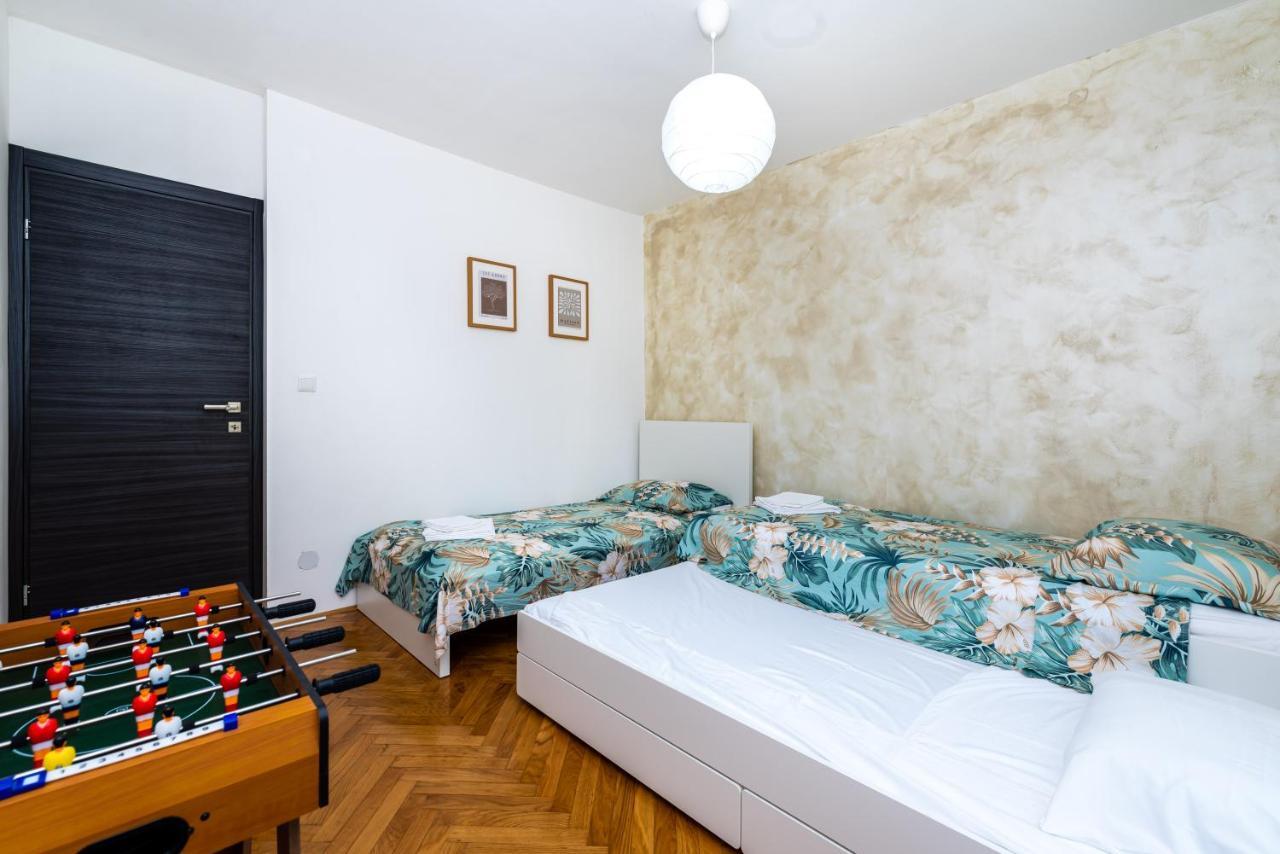 Spacious Rocky With Balcony Appartement *
