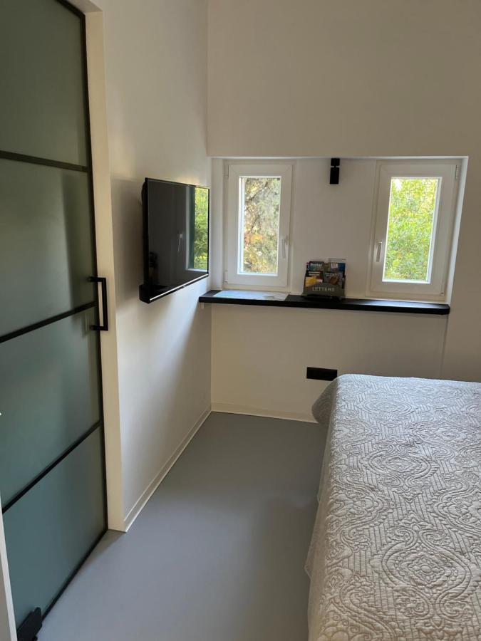 Pollux Apartment *