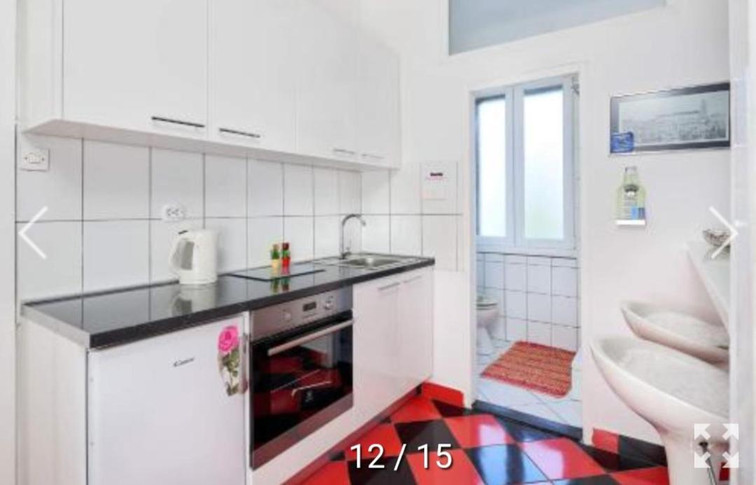 Izabela Apartment *