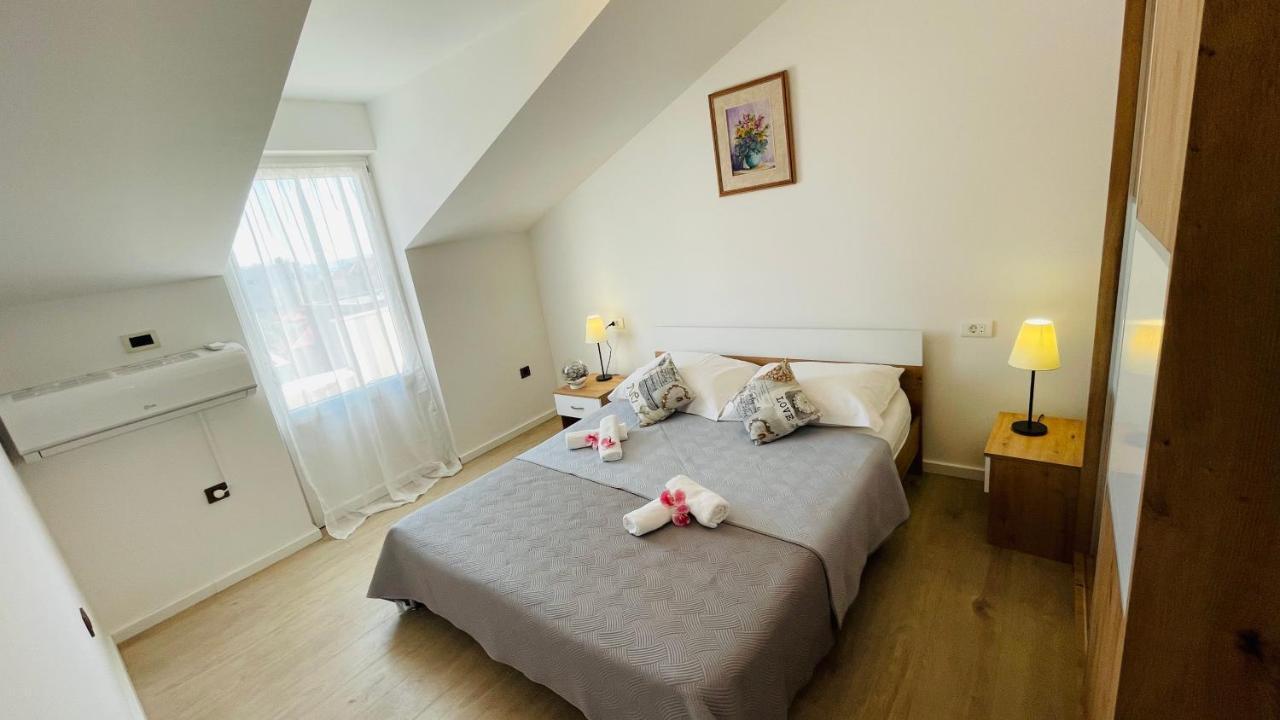 Luka Apartamento *