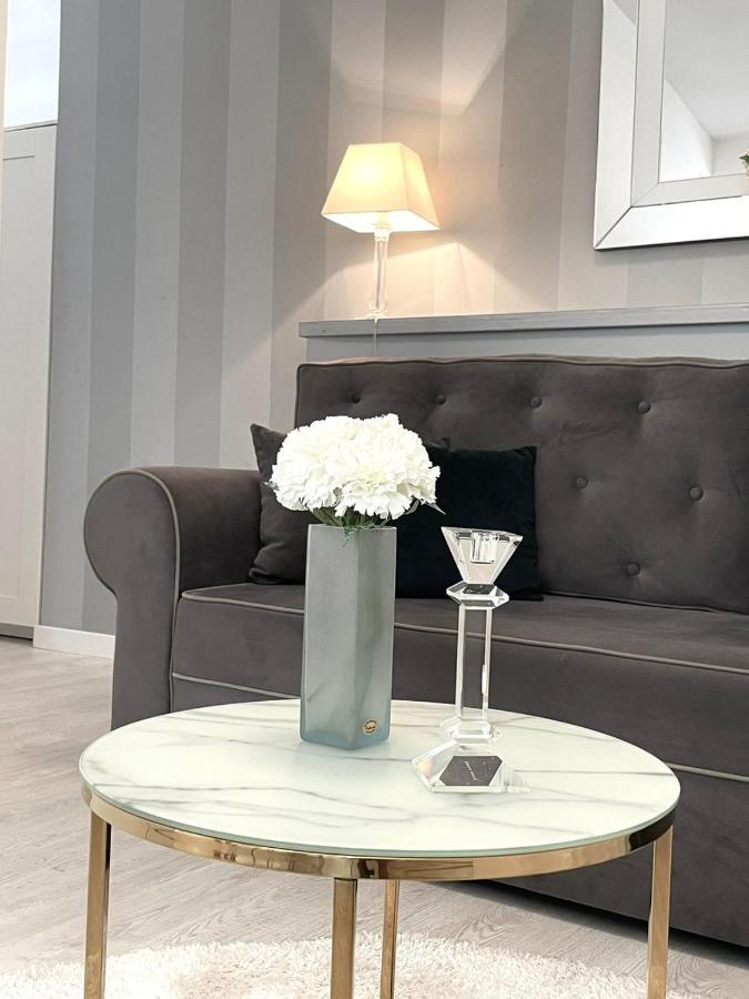 Lux Garden Luxury Apartment *