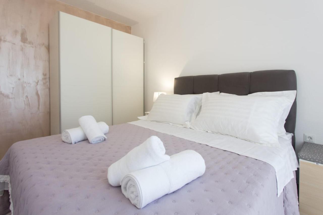 Split Apartment Apartment Split