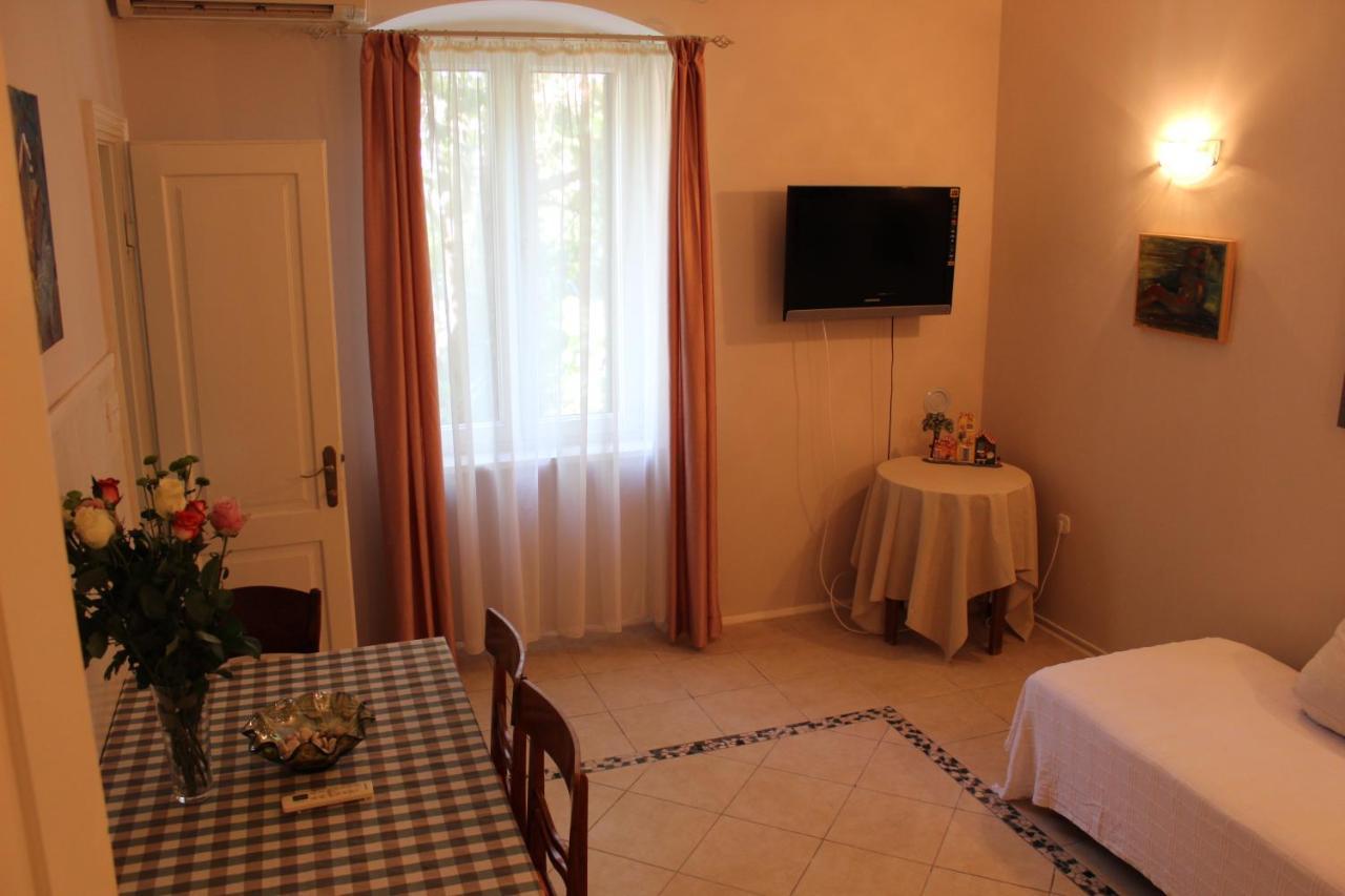 Apartamento Adagio Theatre Split