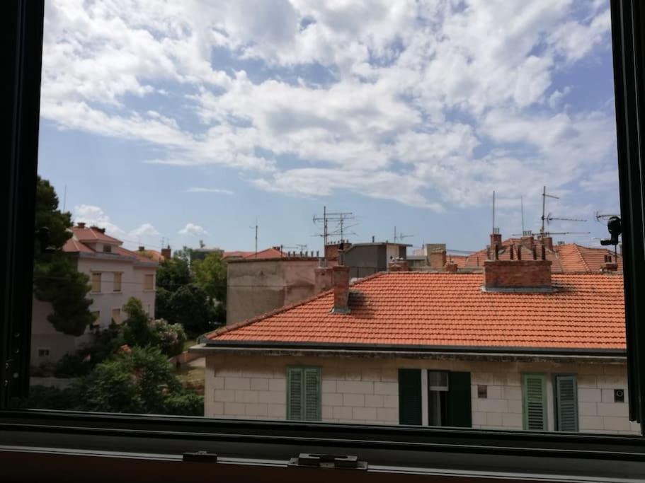 Apartment Center Rosita