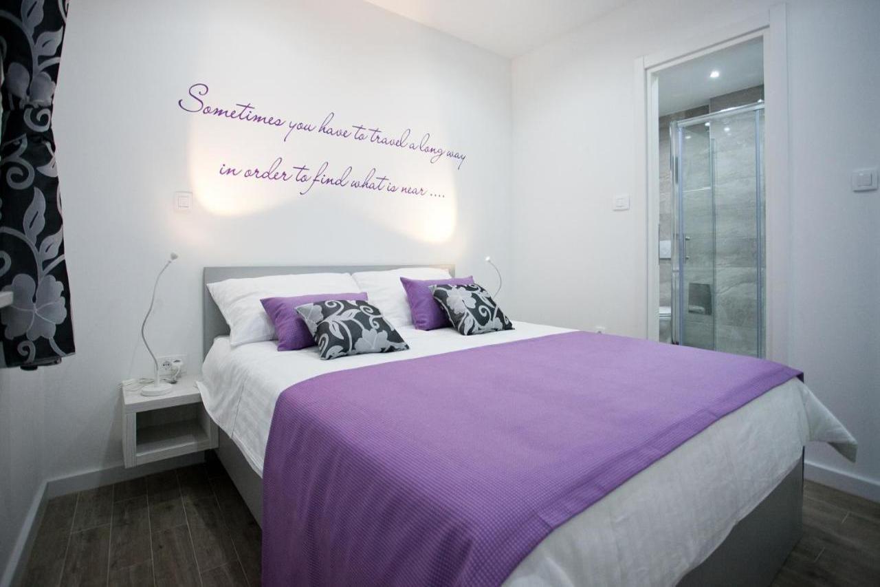 Apartment 4 You In *