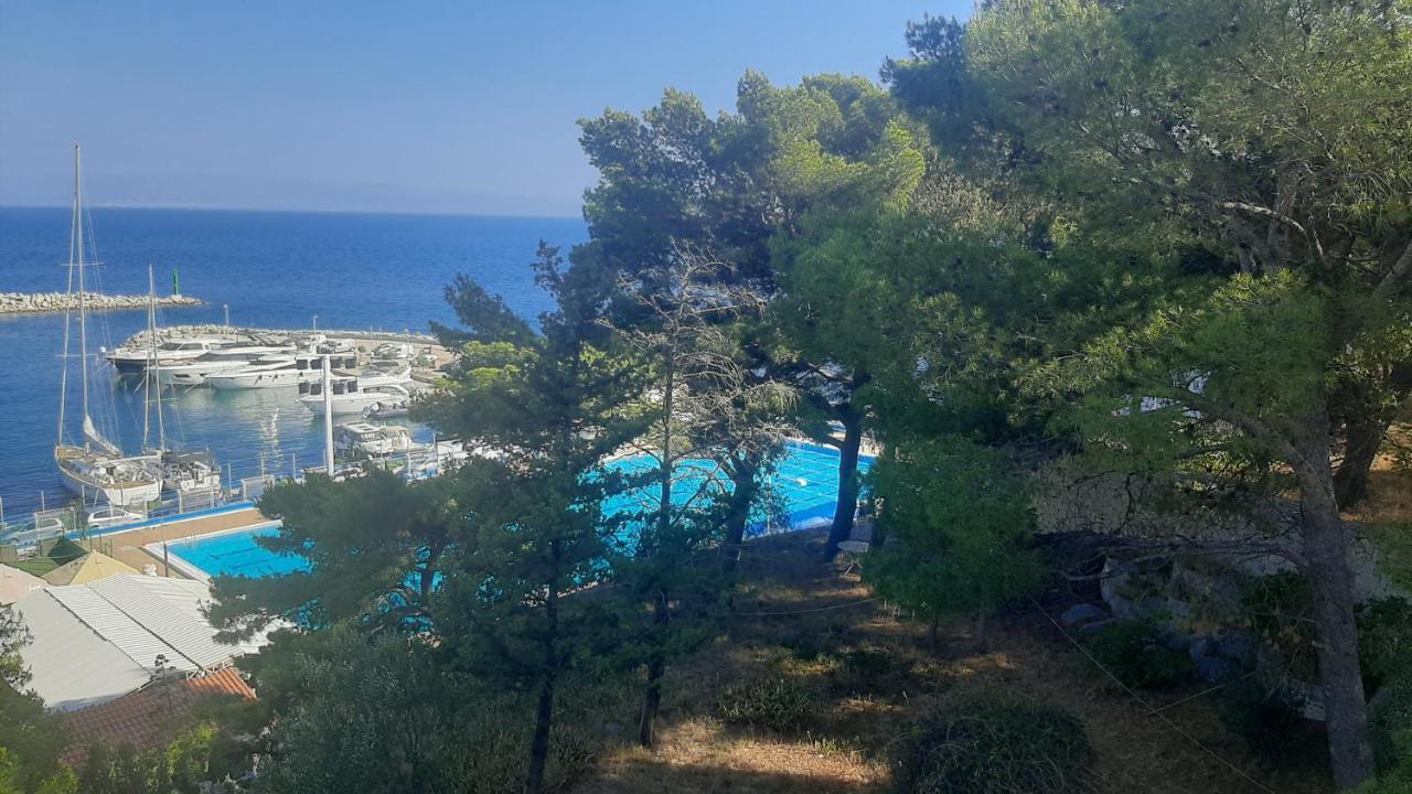 Appartement Old Captain's - In A Pine Wood By The Sea And Tennis Courts Split