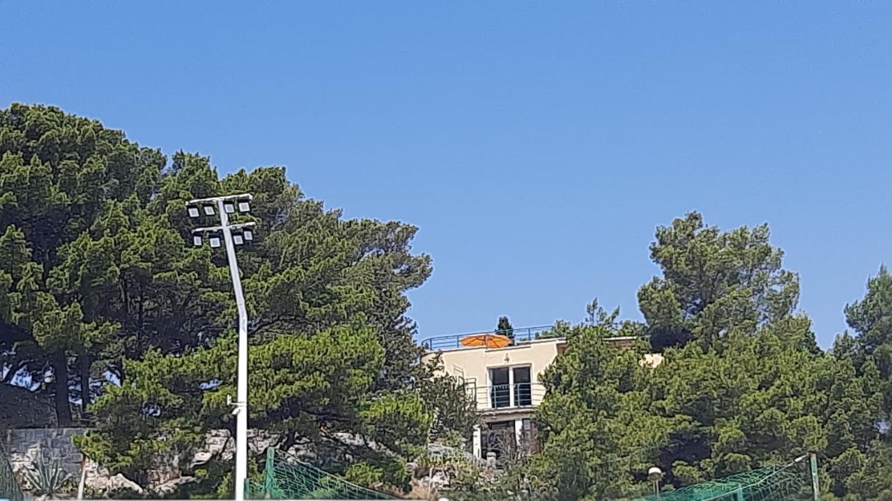 Appartement Old Captain's - In A Pine Wood By The Sea And Tennis Courts Split