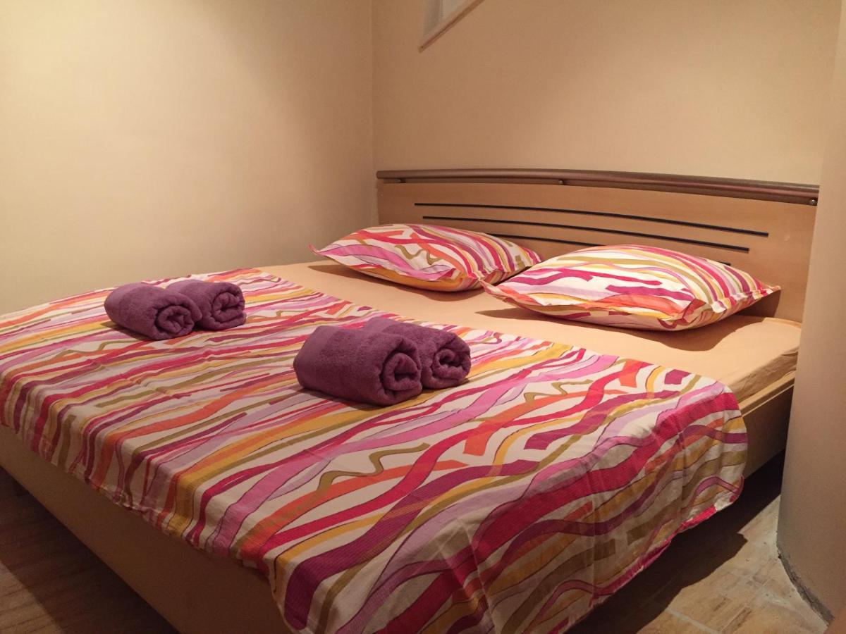 Holiday House Apartman *