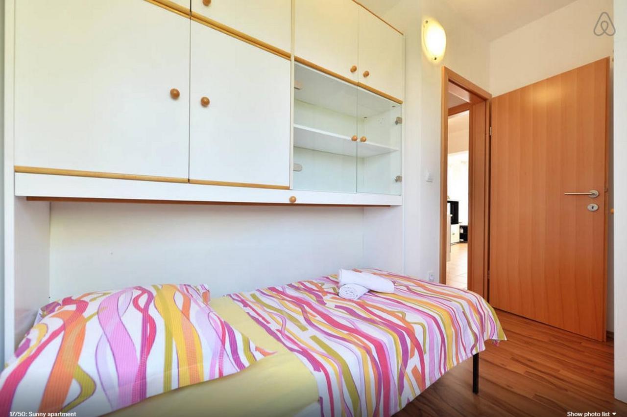 Holiday House *