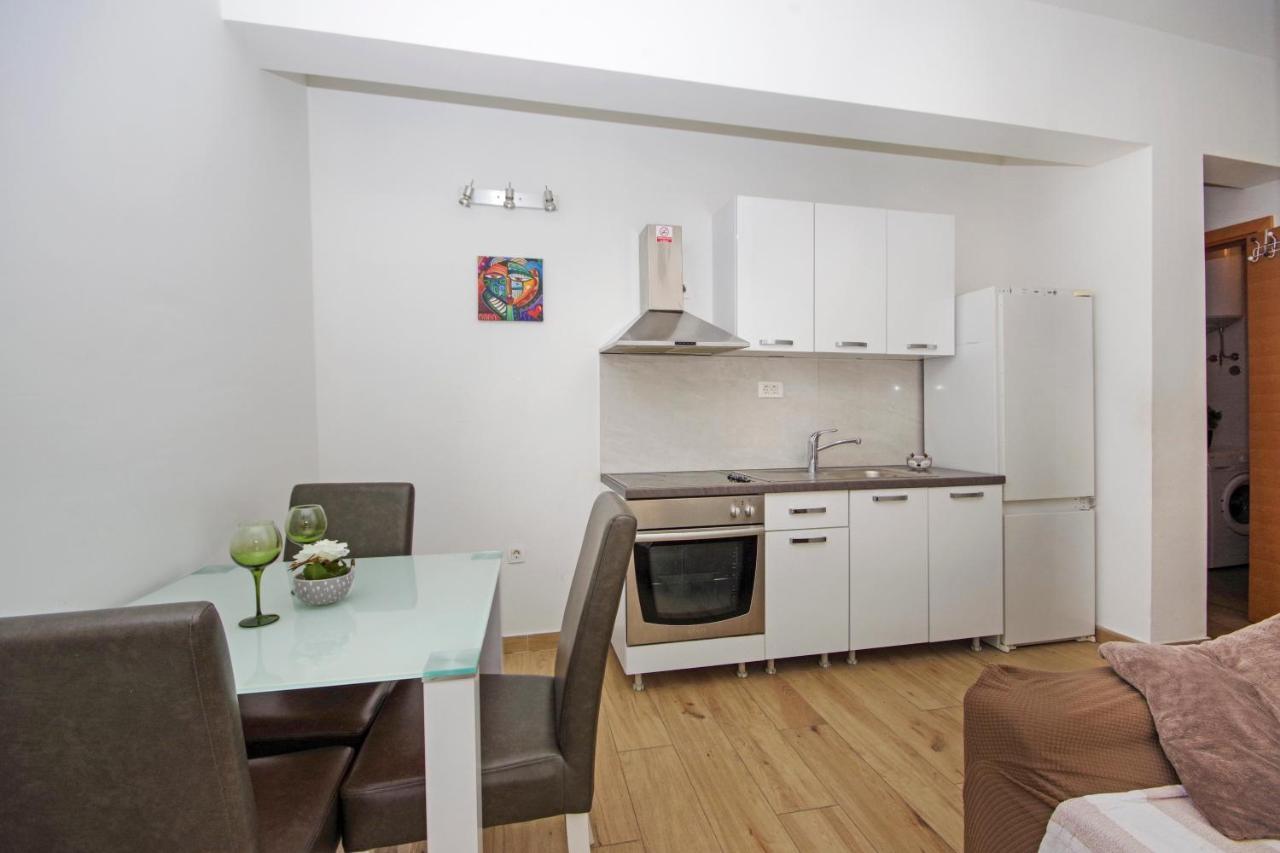 Apartman Holiday House