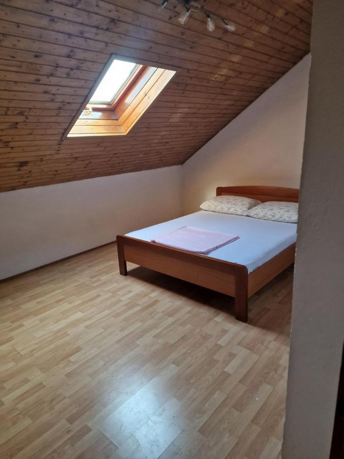 Apartment Ivana *