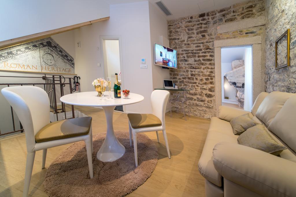 Roman Heritage Apartamento *