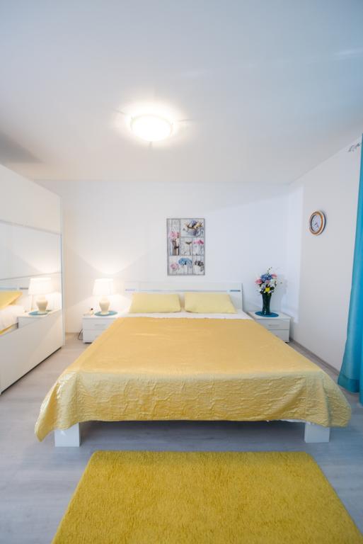 Dea Apartment Split