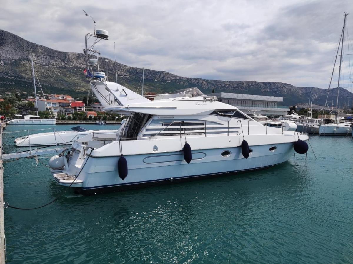 Luxury Yacht - Lex Of The Seas Botel