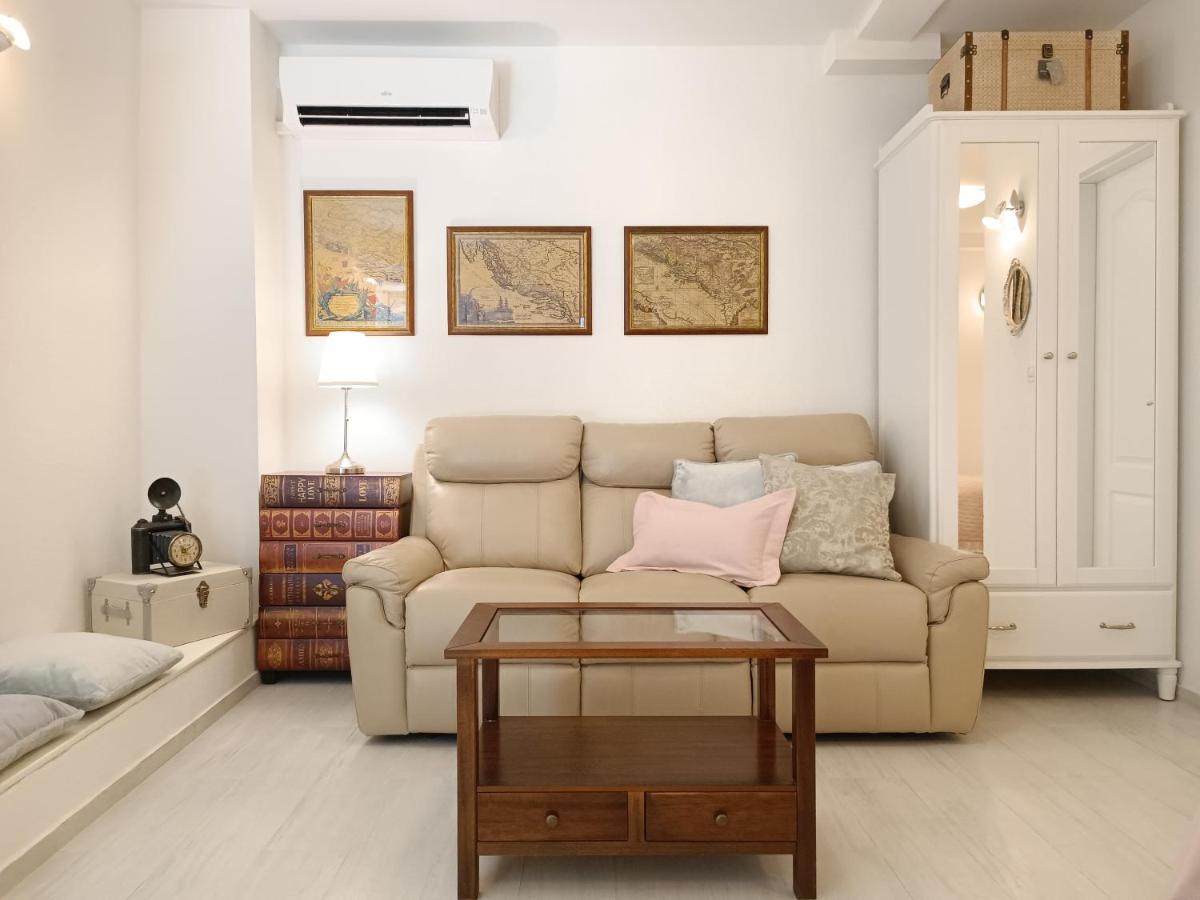 Summer Dream Studio *