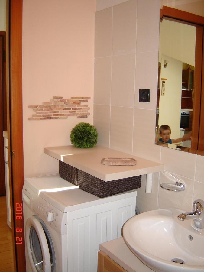 Kirka Apartment