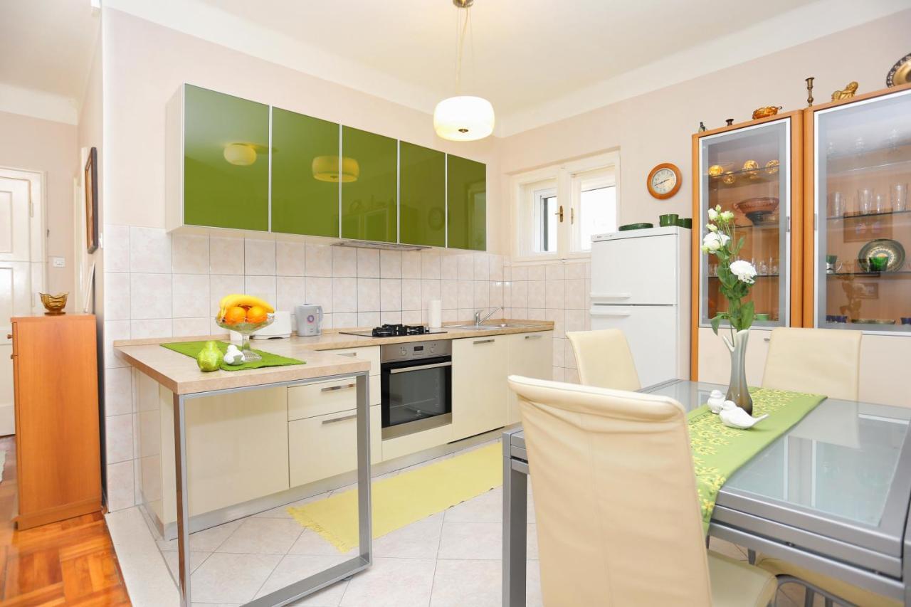 Apartment With Wifi - 16420 *