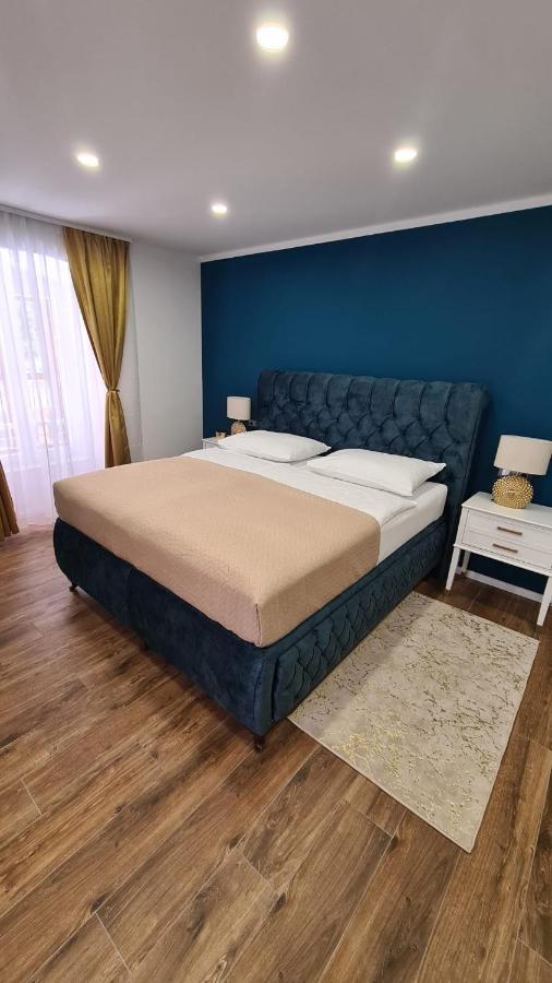 Guest house Gold Luxury 4*