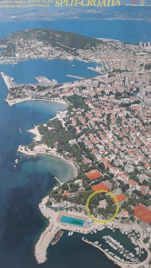 Old Captain's - In A Pine Wood By The Sea And Tennis Courts Appartement Split