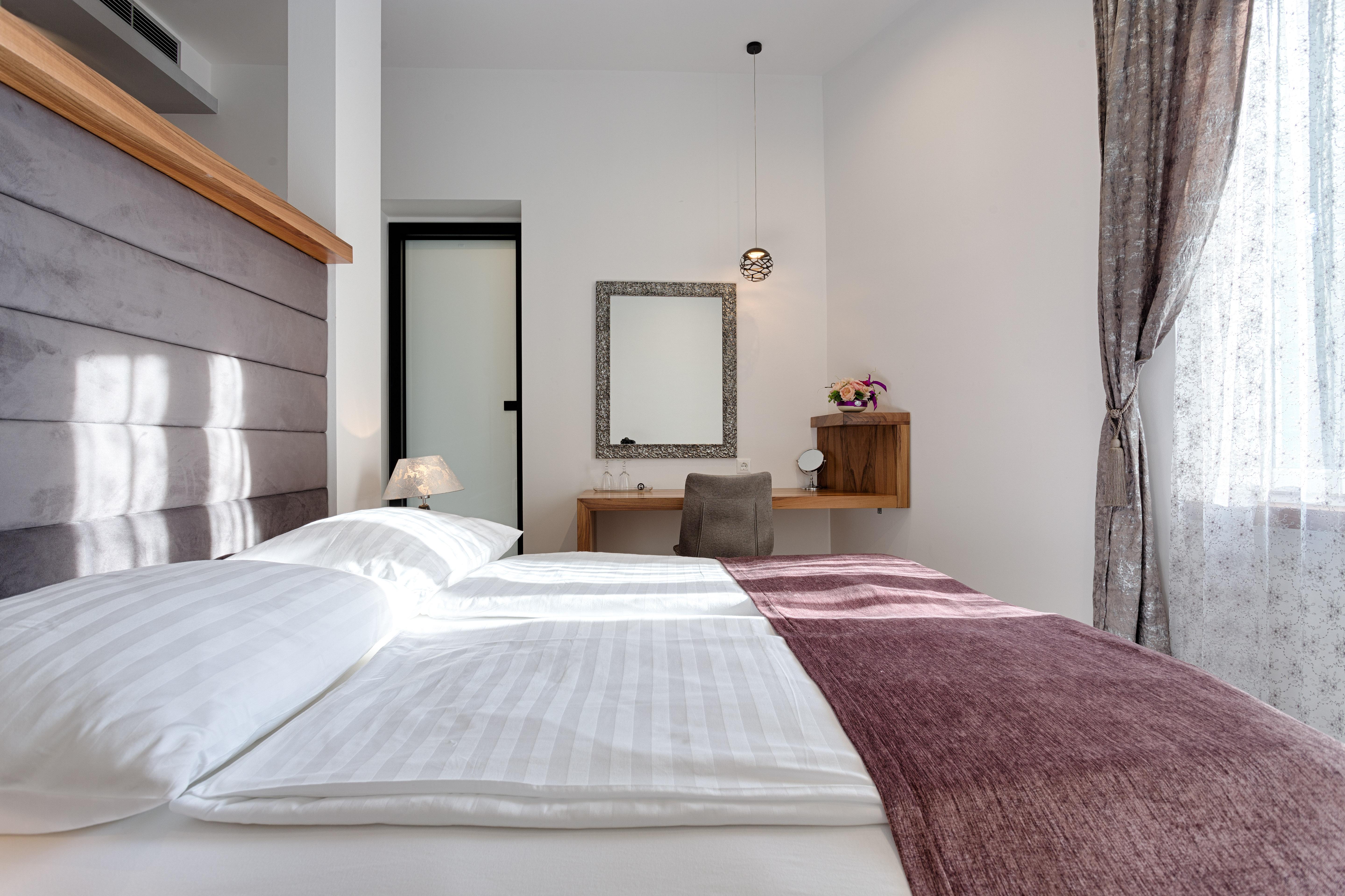 Starlight Luxury Guest house Split